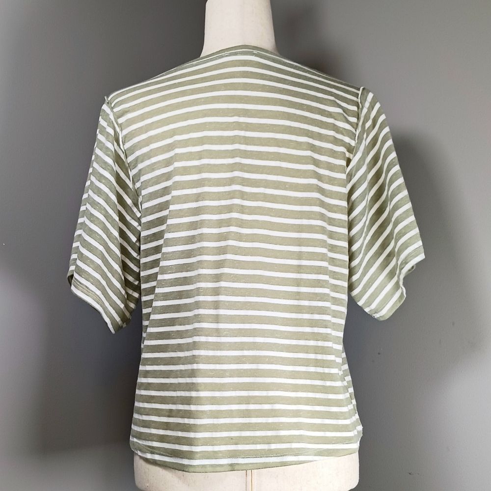 BOUTIQUE Brand V Neck T Shirt Short Sleeves Tee Striped Seams Green White Size S - Picture 4 of 8